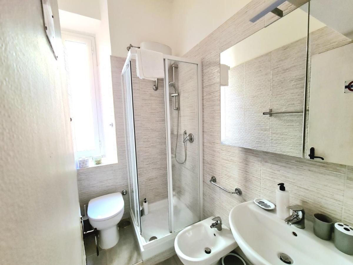 Flavel Colosseo Apartment โรม ภายนอก รูปภาพ